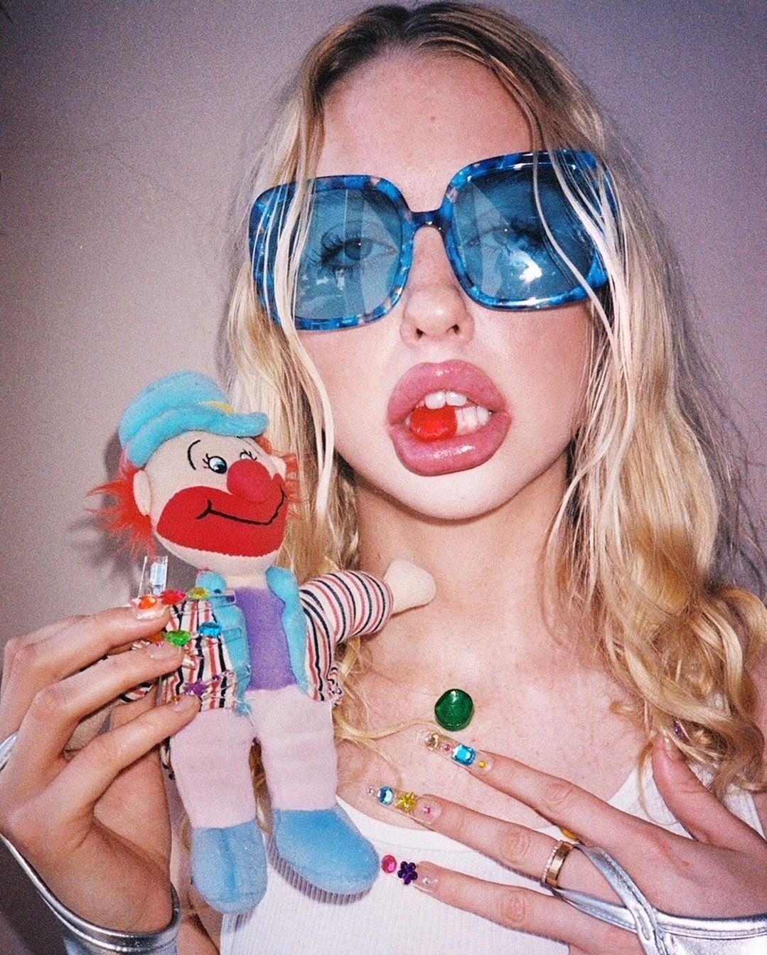 Celebrity Goonette Bimbo #DPez2fXu