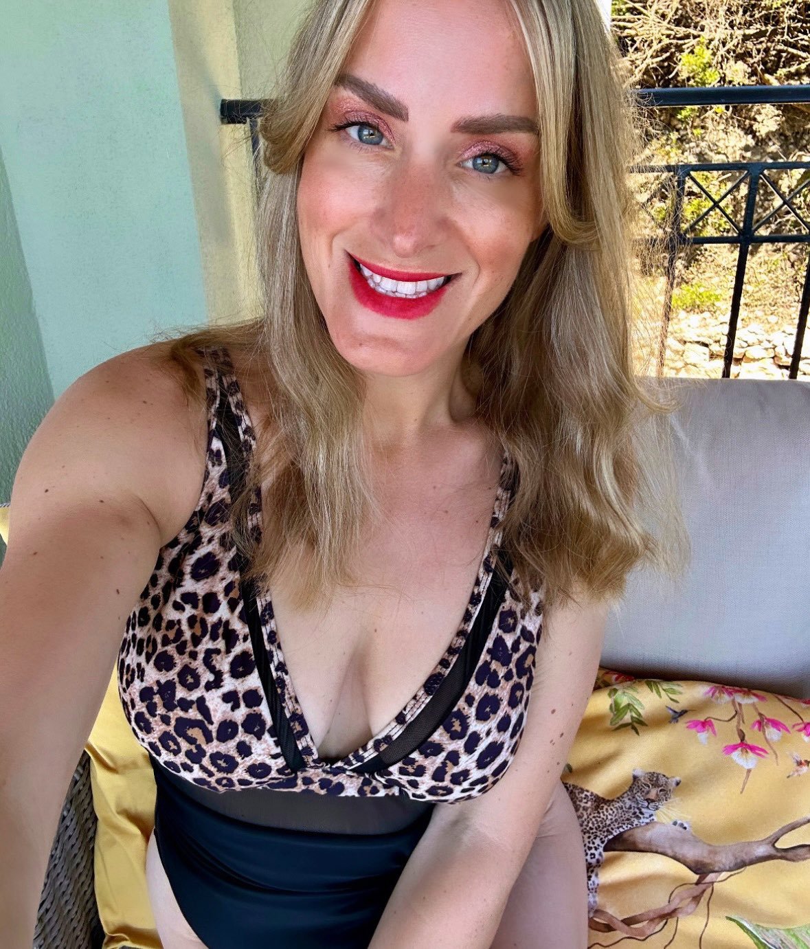 UK Milf Kelly, Sexy Feet. #qjFR3Adl