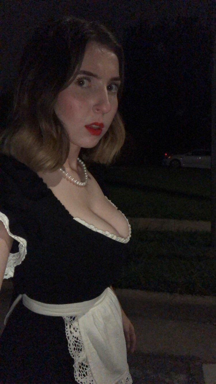 Big tittie webslut influencer Megan B. never shys away from showing the twins! πππ #5VgHjUQr