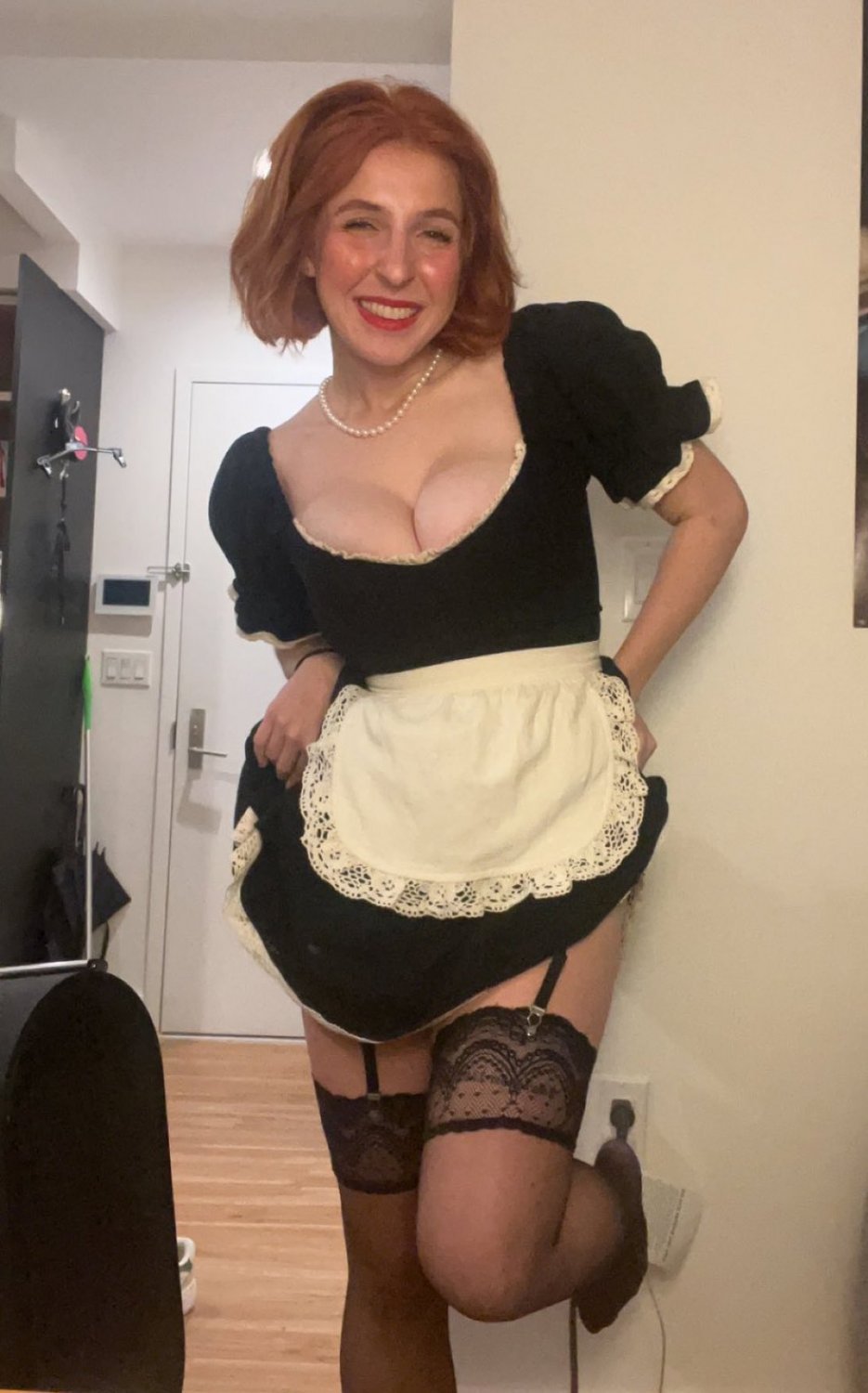 Big tittie webslut influencer Megan B. never shys away from showing the twins! πππ #dDPHddbG