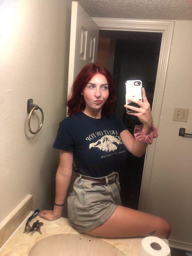 Big tittie webslut influencer Megan B. never shys away from showing the twins! πππ #ybXHPZss