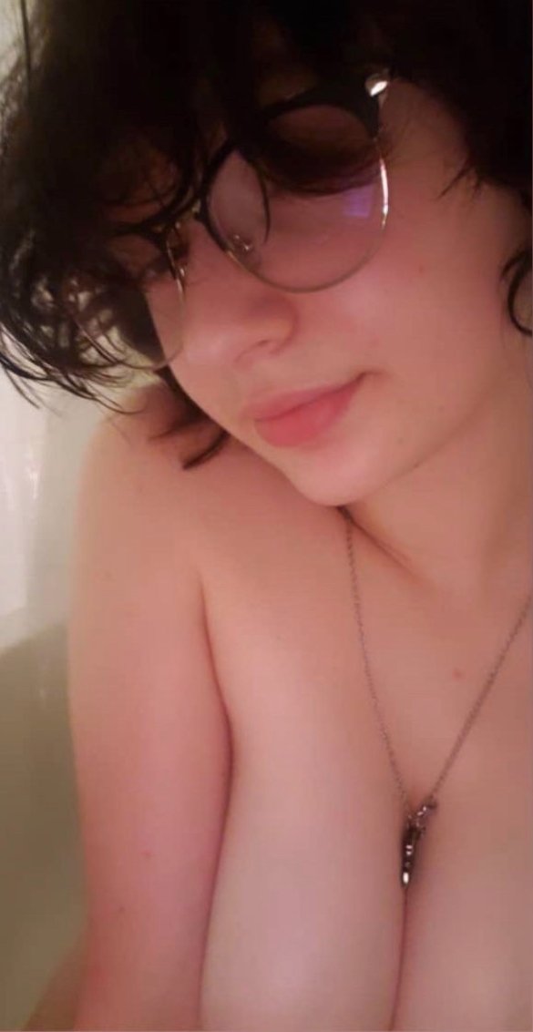 FAT ASS WHITE GOTH GF WITH PERFECT TITS LEAKED BY CUCK BF #dcotO0R7
