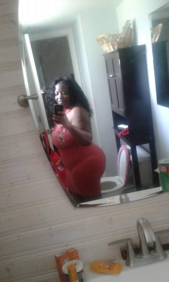 Ebony Milf So Damn Thick & Sexy I Would Not Pull Out 130 #Rd0s7BxP