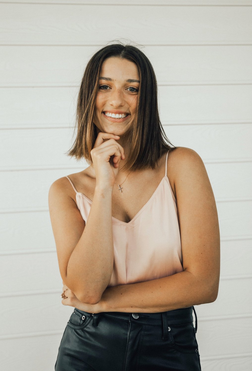 Christian whore Bella Robertson like to display her hot toned workout body. Total goon slut #WUfHTAgU