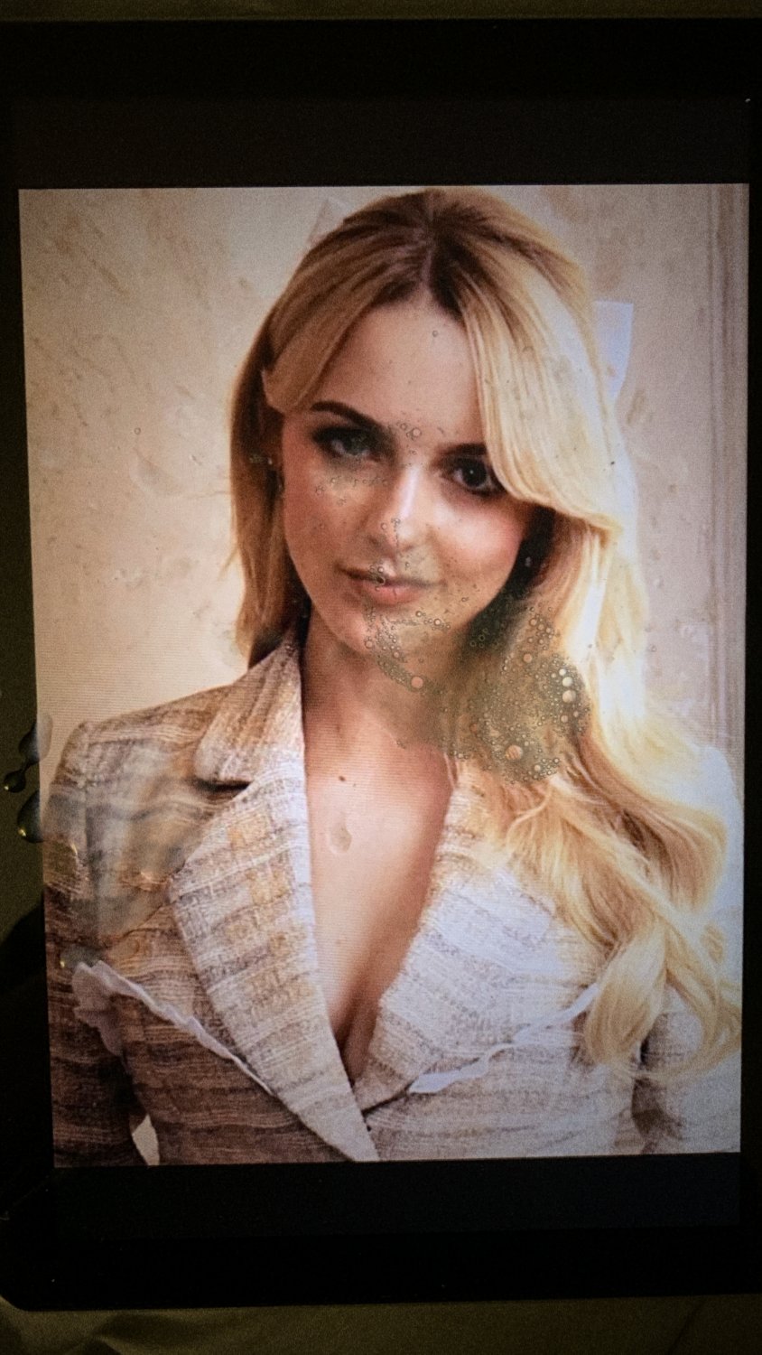 Celebrity Cum Tribute - McKenna Grace Drains My Balls #l7OBbM3f