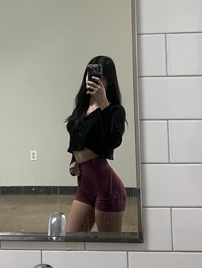 Sexy petite latina teen Carina #KjZjzsNN